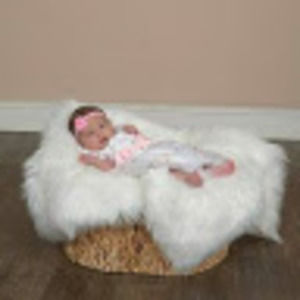 Meet your Posher, Husna